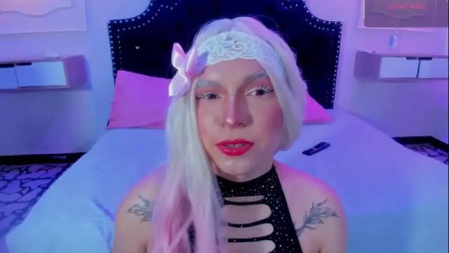 Image 8 of vicky_hot_x Stream on Chaturbate on 2 months ago