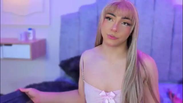 Image 12 of vicky_hot_x Stream on Chaturbate on 6 days ago