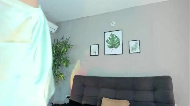 Image 11 of vicky_kittyy Stream on Chaturbate on 2 months ago