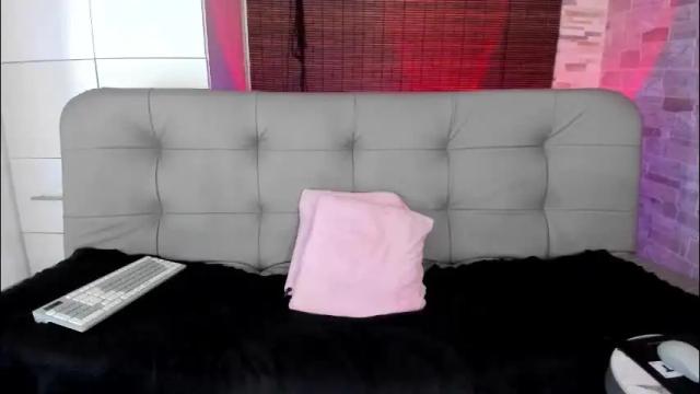 Image 7 of vicky_kittyy Stream on Chaturbate on 1 month ago