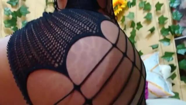 Image 8 of vicky_laurenz Stream on Chaturbate on 16 months ago