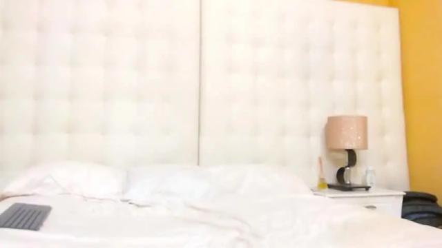 Image 10 of vicky_laurenz Stream on Chaturbate on 16 months ago