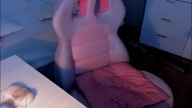 Image 10 of vicky_legal Stream on Chaturbate on 2 months ago