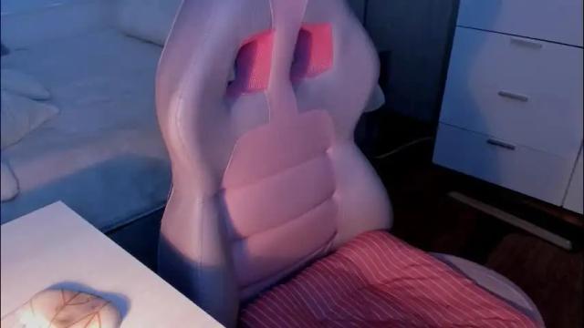 Image 3 of vicky_legal Stream on Chaturbate on 2 months ago