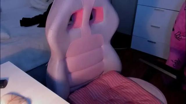 Image 10 of vicky_legal Stream on Chaturbate on 2 months ago