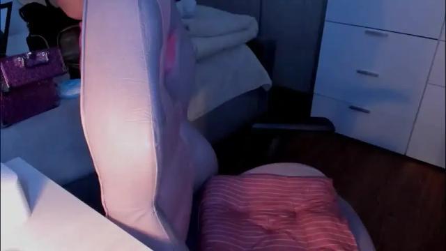 Thumbnail 1, vicky_legal's Stream at Chaturbate, 2 months ago