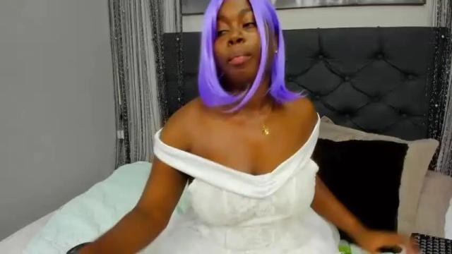 Image 6 of vickybrasho Stream on Chaturbate on 13 months ago
