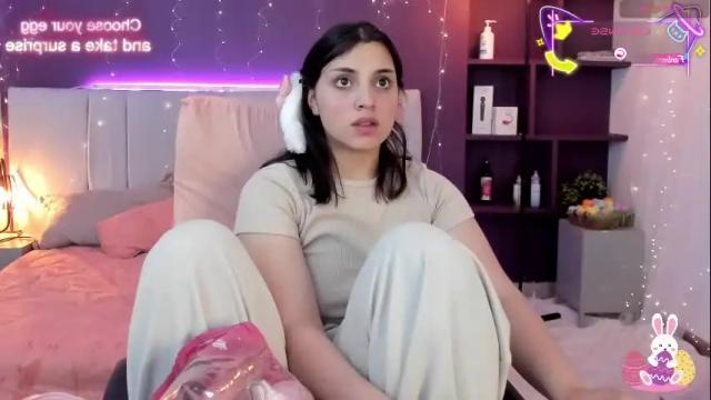 Thumbnail 1, vickybunny_'s Stream at Chaturbate, 1 month ago