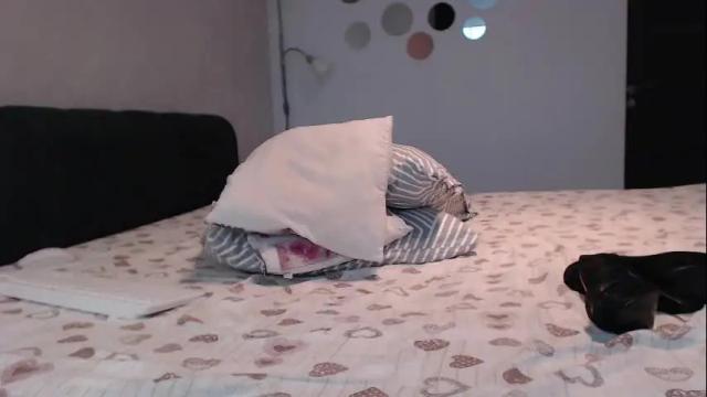 Image 11 of vickycristal Stream on Chaturbate on 1 month ago