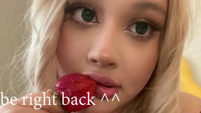 Image 11 of vickyfuckingdoll Stream on Chaturbate on 17 months ago