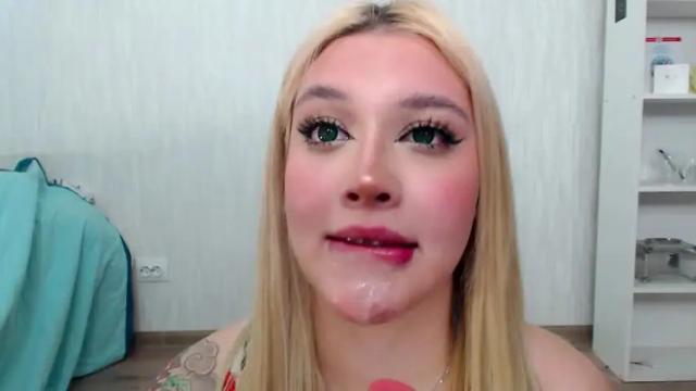 Image 7 of vickyfuckingdoll Stream on Chaturbate on 16 months ago