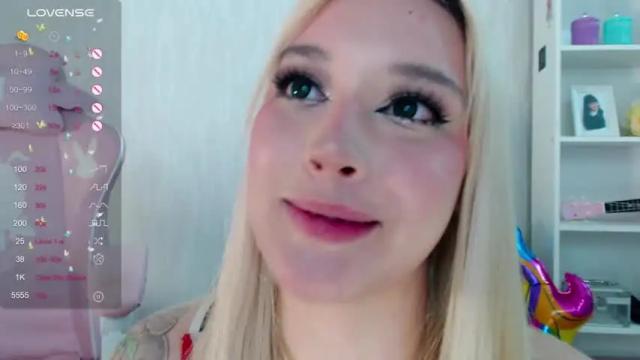 Image 10 of vickyfuckingdoll Stream on Chaturbate on 12 months ago