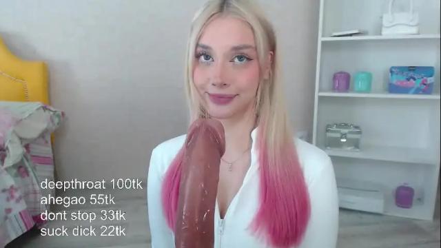 Image 10 of vickyfuckingdoll Stream on Chaturbate on 1 month ago