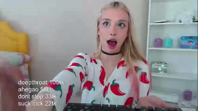 Image 4 of vickyfuckingdoll Stream on Chaturbate on 1 month ago