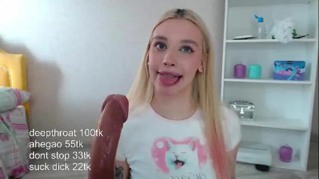 Image 11 of vickyfuckingdoll Stream on Chaturbate on 1 month ago