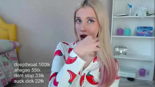 Image 4 of vickyfuckingdoll Stream on Chaturbate on 1 month ago