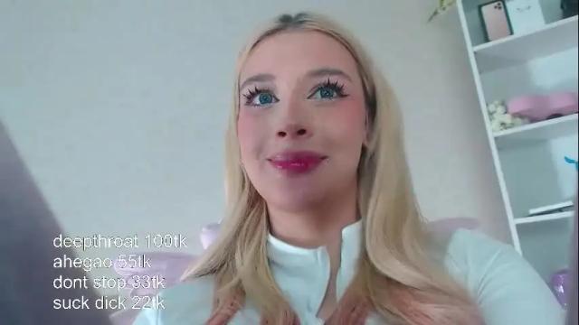 Image 8 of vickyfuckingdoll Stream on Chaturbate on 28 days ago