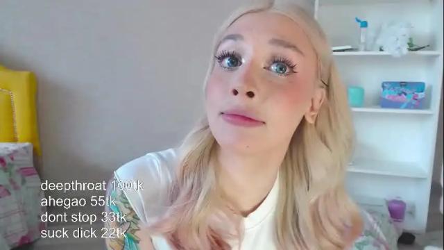 Image 2 of vickyfuckingdoll Stream on Chaturbate on 25 days ago