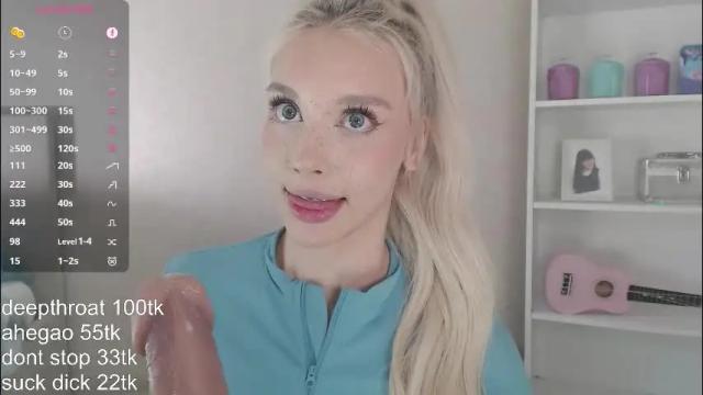 Image 3 of vickyfuckingdoll Stream on Chaturbate on 4 months ago