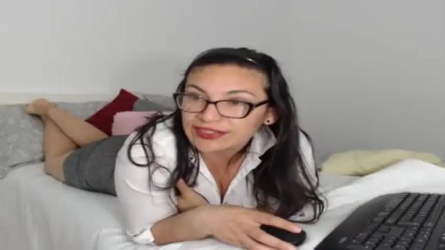 Image 11 of vickyjuice1 Stream on Chaturbate on 15 months ago