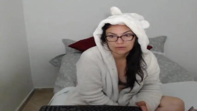 Thumbnail 2, vickyjuice1's Stream at Chaturbate, 15 months ago