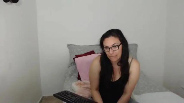 Image 11 of vickyjuice1 Stream on Chaturbate on 15 months ago