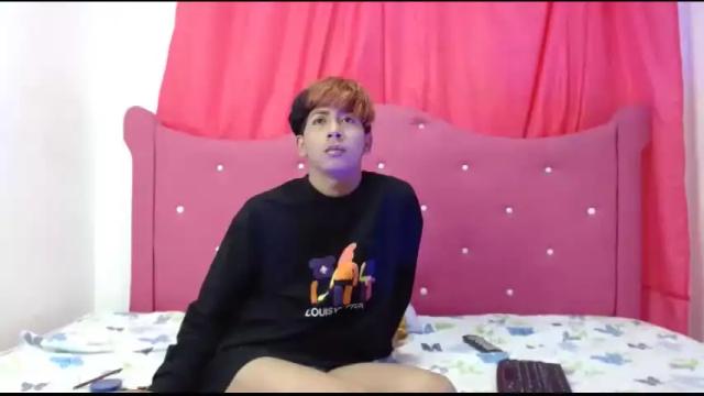 Image 4 of vickylasexy Stream on Chaturbate on 14 months ago