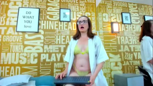 Image 6 of vickymature Stream on Chaturbate on 1 month ago
