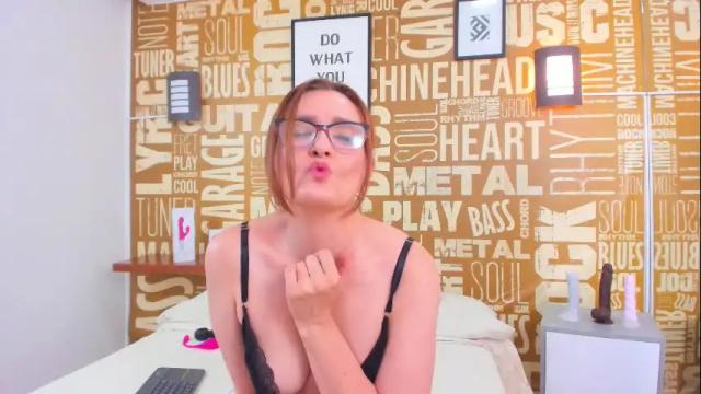 Image 7 of vickymature Stream on Chaturbate on 6 months ago