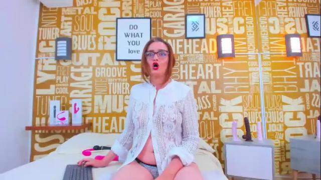 Image 8 of vickymature Stream on Chaturbate on 6 months ago