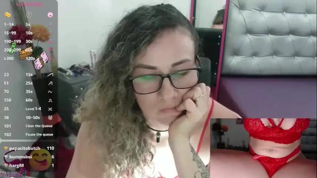 Image 10 of vickysexyx Stream on Chaturbate on 2 months ago