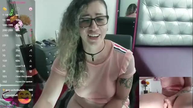 Image 6 of vickysexyx Stream on Chaturbate on 2 months ago