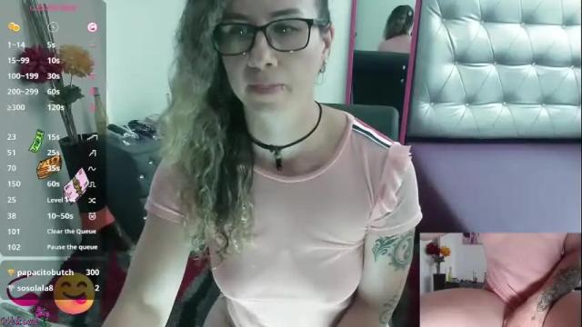 Image 7 of vickysexyx Stream on Chaturbate on 2 months ago