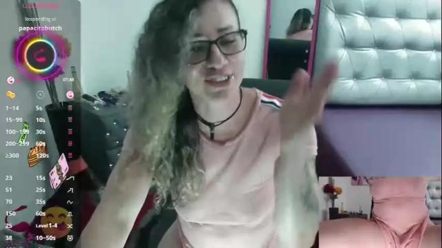 Image 8 of vickysexyx Stream on Chaturbate on 2 months ago