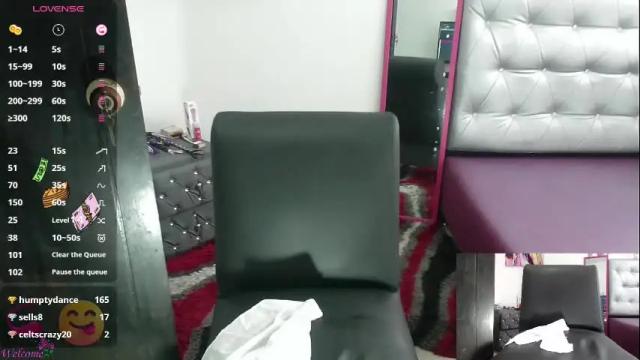Image 10 of vickysexyx Stream on Chaturbate on 2 months ago