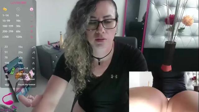 Image 6 of vickysexyx Stream on Chaturbate on 1 month ago
