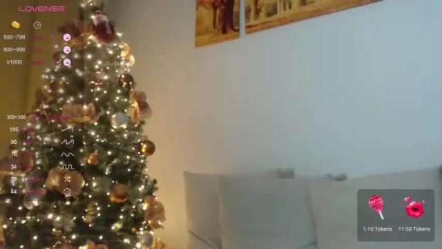 Image 4 of vickystonee Stream on Chaturbate on 16 months ago