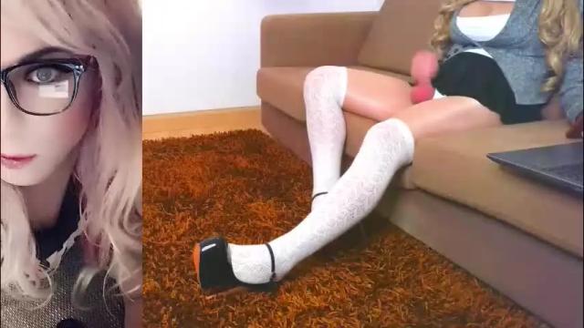 Image 8 of vickyvickge Stream on Chaturbate on 2 months ago