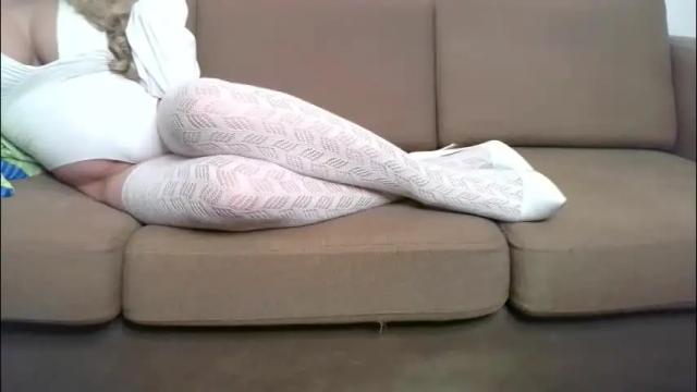 Image 7 of vickyvickge Stream on Chaturbate on 23 days ago