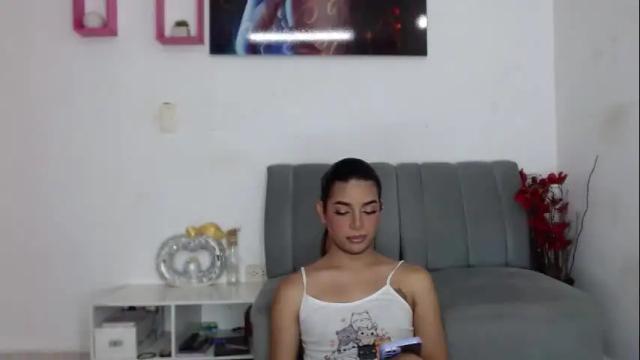 Image 10 of vickyxdany Stream on Chaturbate on 1 month ago