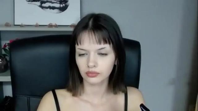 Image 11 of vickyxflirt Stream on Chaturbate on 29 days ago
