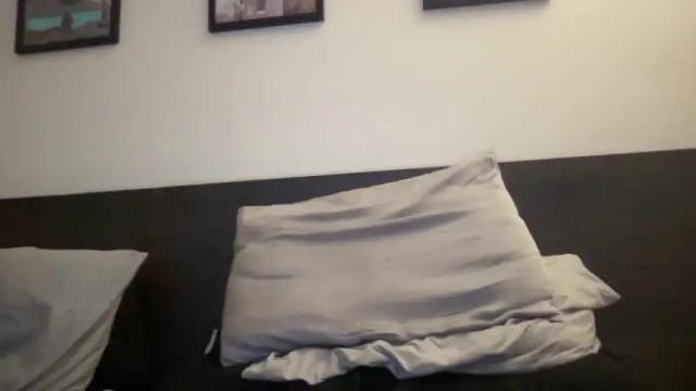 Image 10 of vickyyyx Stream on Chaturbate on 15 months ago