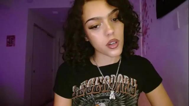Image 11 of vickyyyx Stream on Chaturbate on 1 month ago