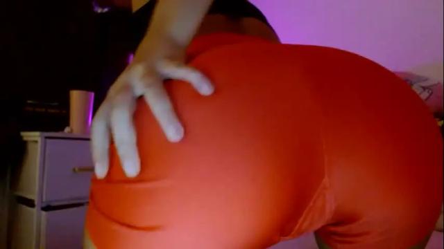 Image 8 of vickyyyx Stream on Chaturbate on 17 days ago