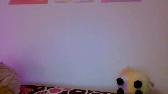 Image 10 of vickyyyx Stream on Chaturbate on 9 days ago