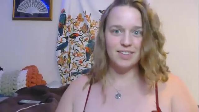 Image 2 of viclove122 Stream on Chaturbate on 3 months ago