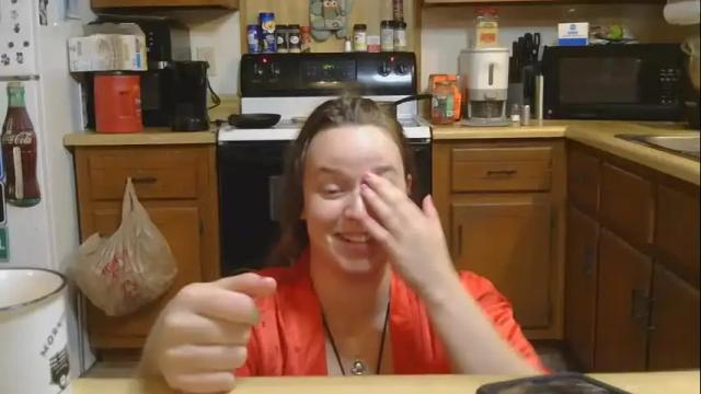 Image 3 of viclove122 Stream on Chaturbate on 2 months ago