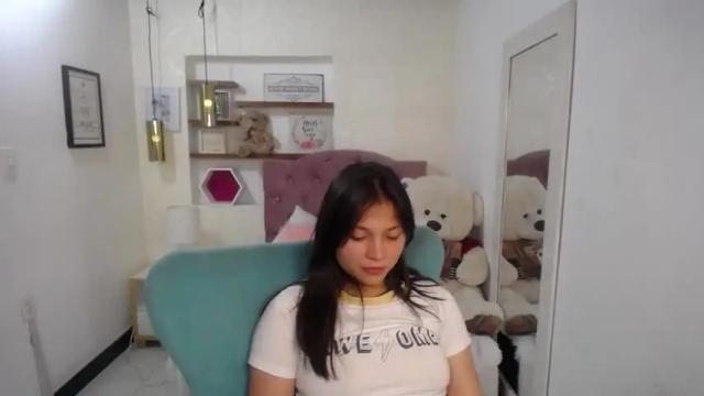 Image 4 of vicoo_ Stream on Chaturbate on 17 months ago