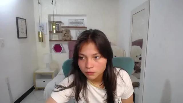 Image 7 of vicoo_ Stream on Chaturbate on 17 months ago