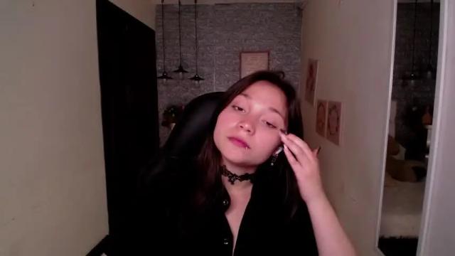 Image 3 of vicoo_ Stream on Chaturbate on 16 months ago